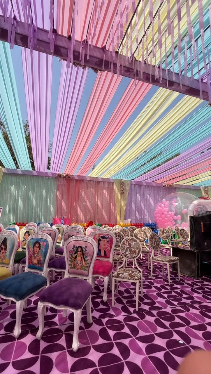 Bride entry with floral aisle